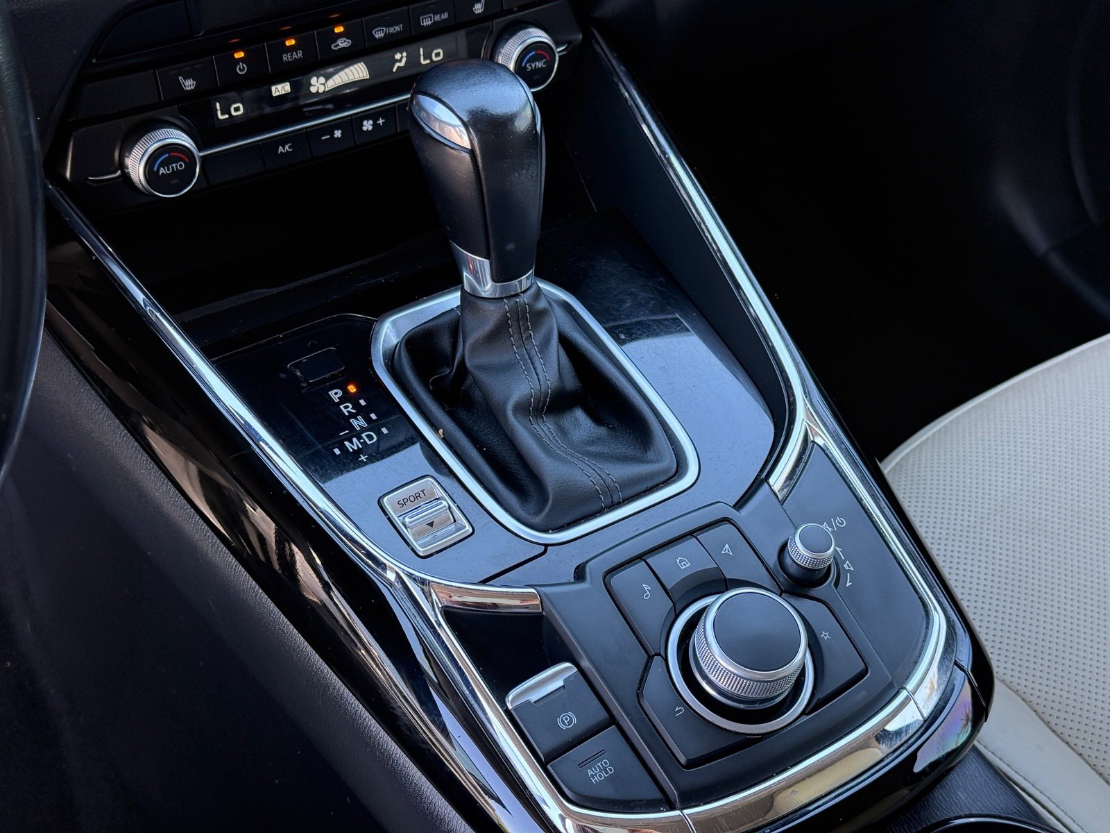 Used 2023 MAZDA CX-9 Touring image 19