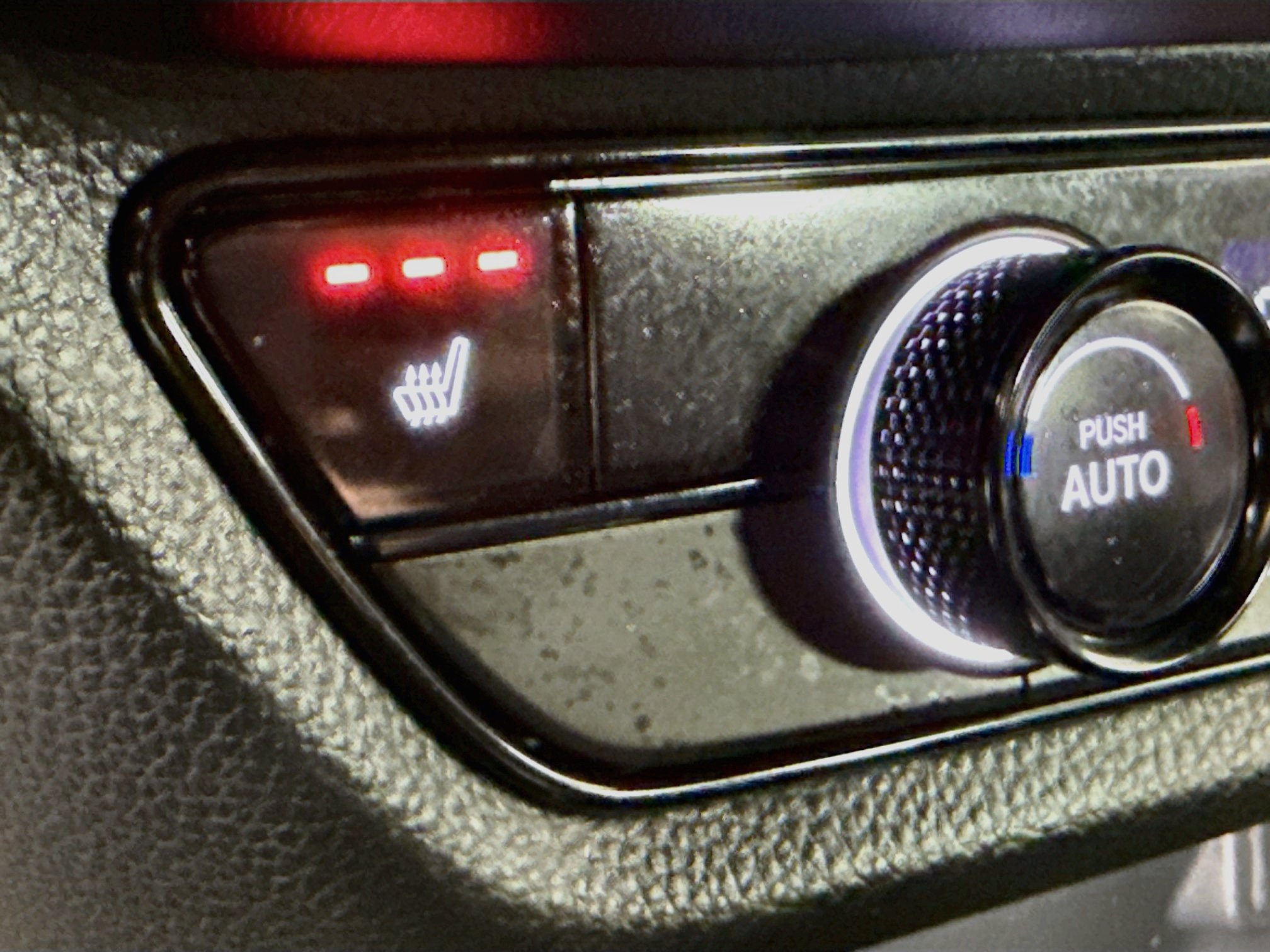 Certified 2025 Honda HR-V Sport image 24