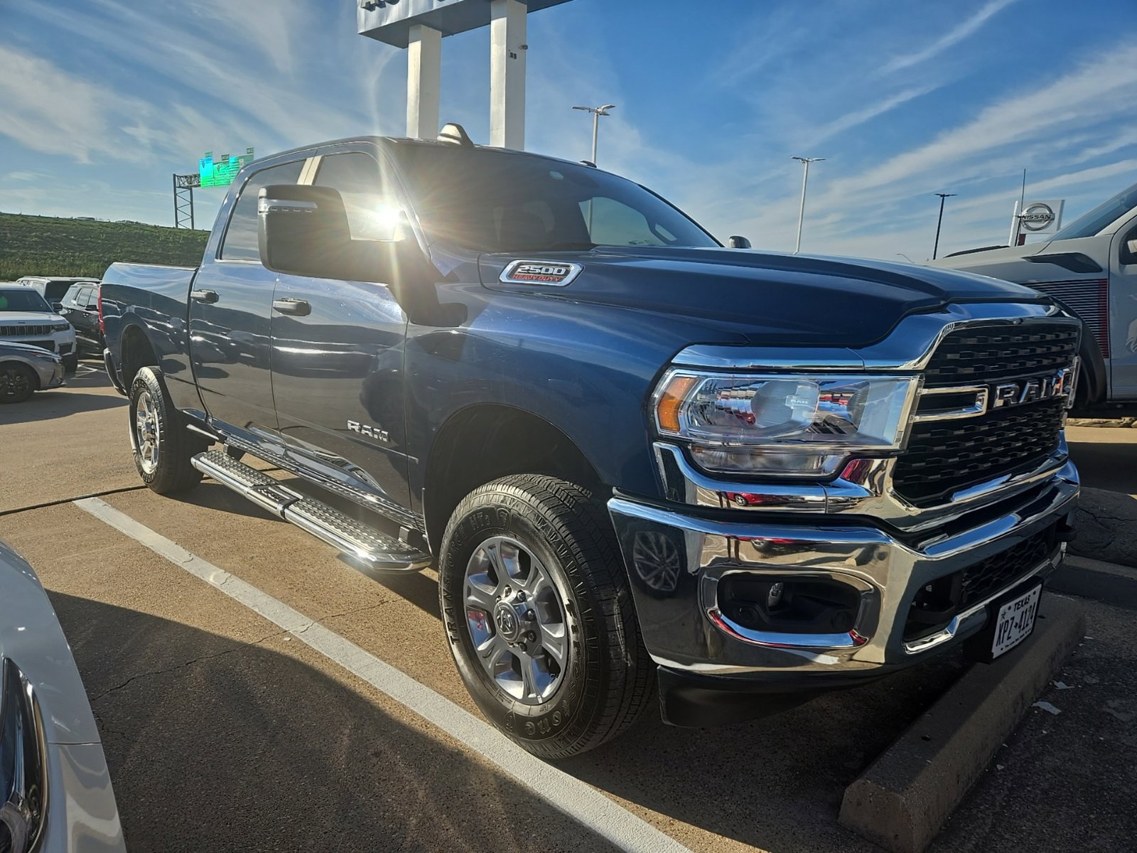 Used 2024 RAM 2500 Big Horn w/ Level 2 Equipment Group AWD/4WD image 3
