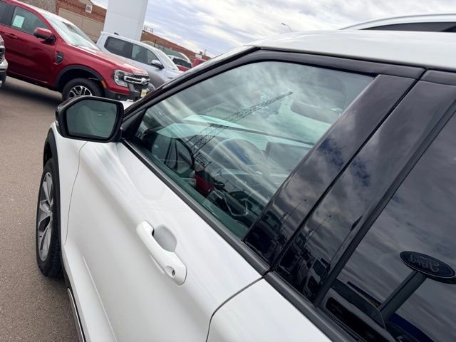 Used 2025 Ford Explorer Platinum w/ Ultimate Package image 14