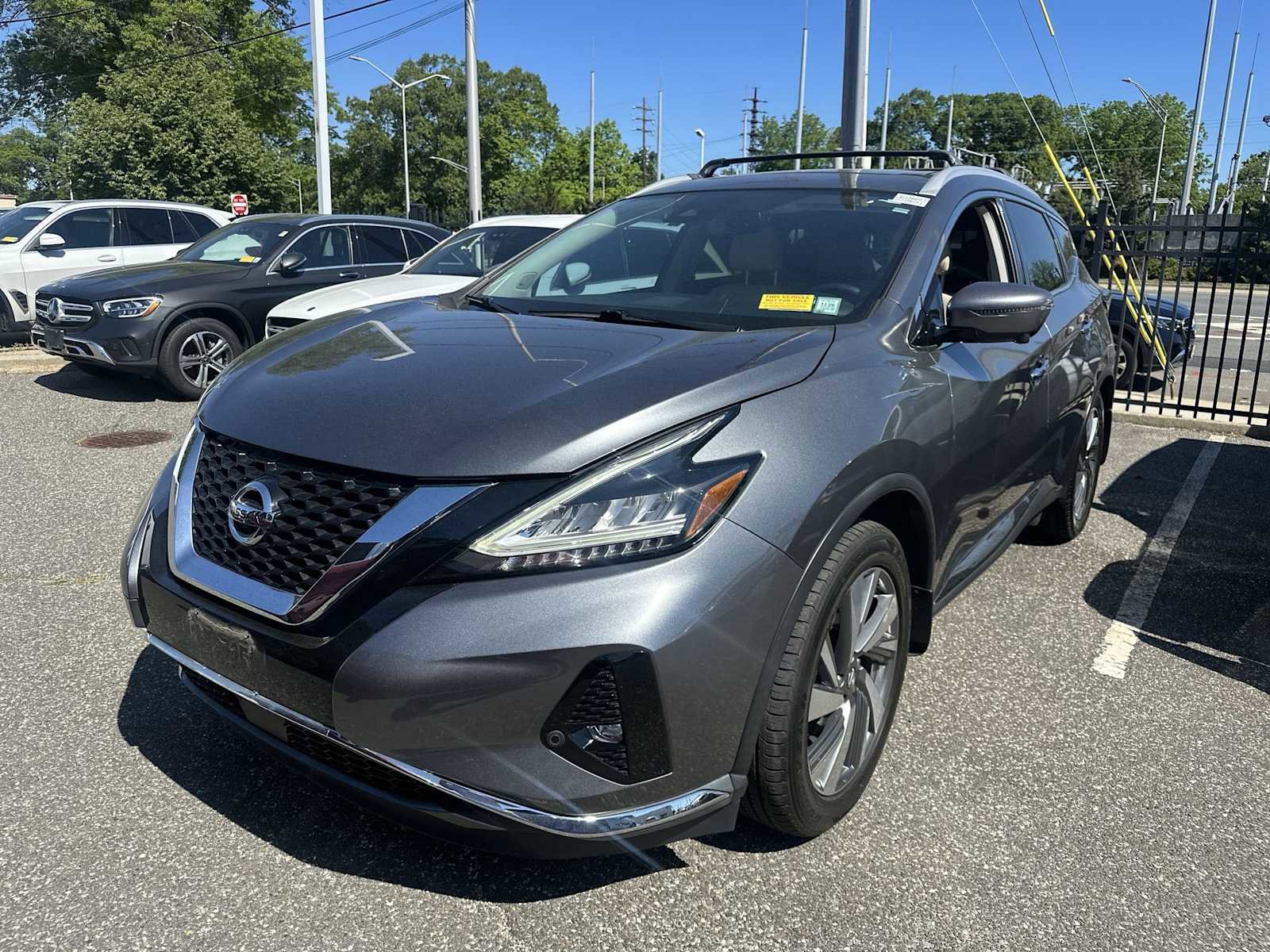 Used 2020 Nissan Murano SL w/ Moonroof Package FWD image 2