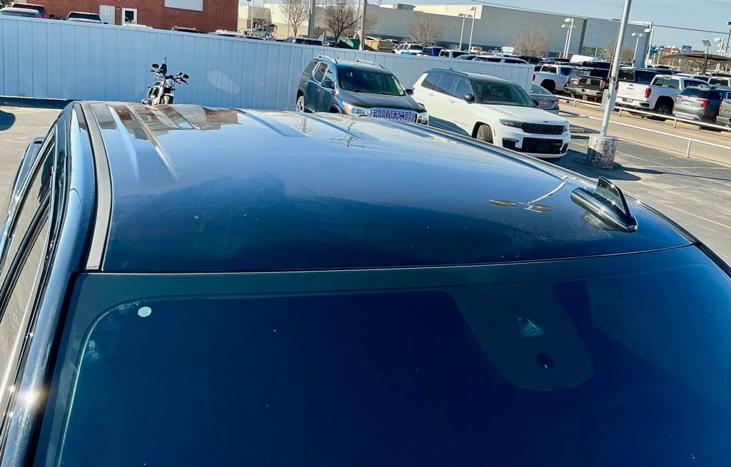 Used 2024 GMC Sierra 1500 SLT image 12