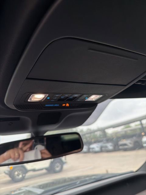 Used 2025 Ford Expedition Max King Ranch image 13