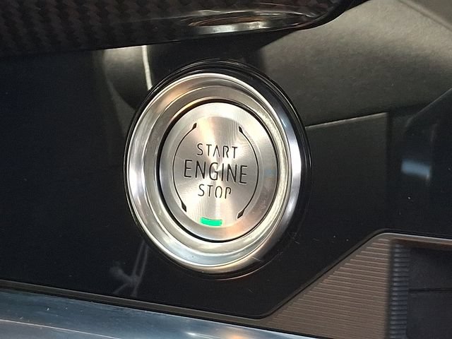 Used 2025 Chevrolet Corvette Z06 RWD image 14