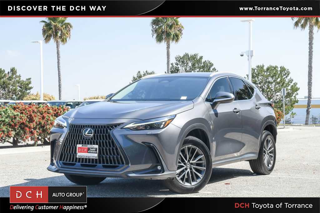 Used 2023 Lexus NX 250 FWD image 1