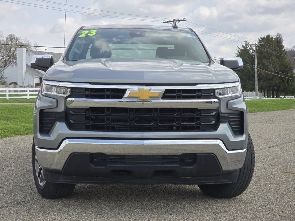 Used 2023 Chevrolet Silverado 1500 LT AWD/4WD image 8