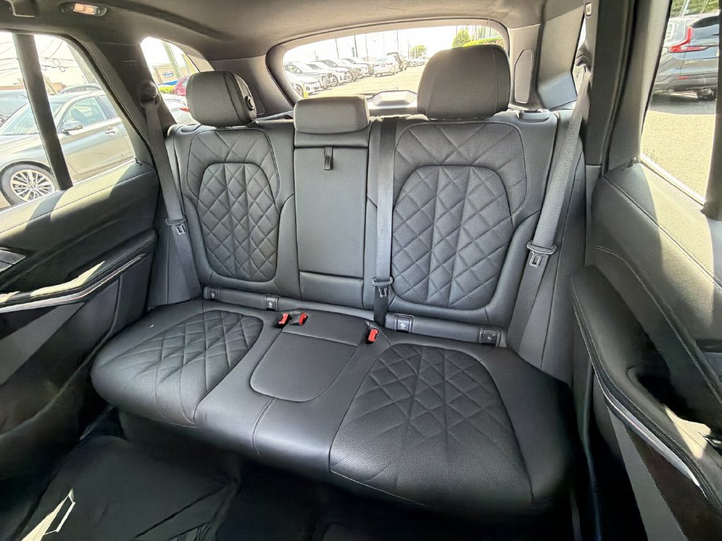Used 2023 BMW X5 xDrive40i AWD/4WD image 21