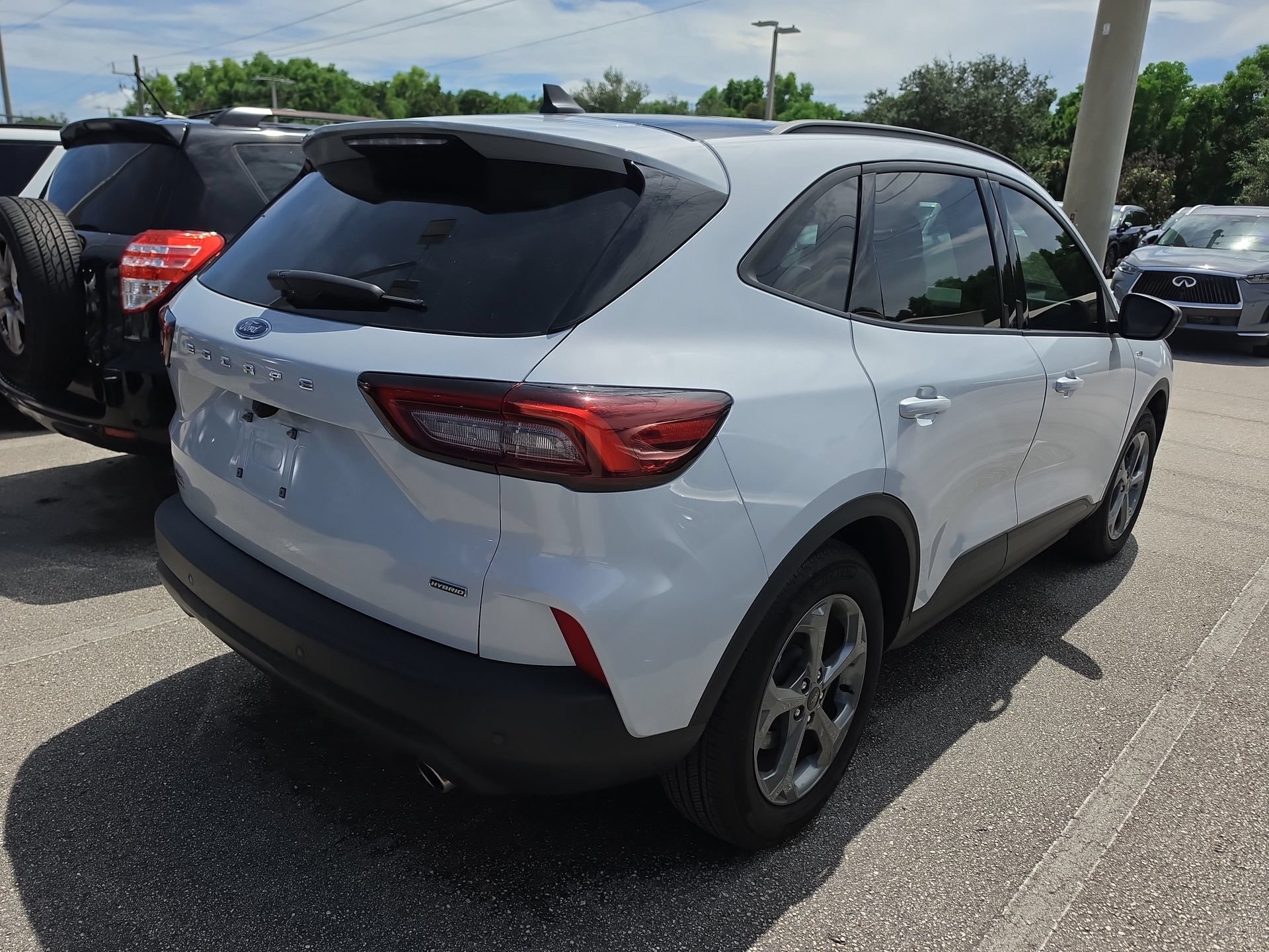 Used 2025 Ford Escape ST-Line w/ Equipment Group 301A FWD image 5