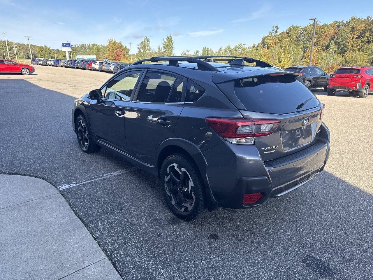 Used 2021 Subaru Crosstrek 2.5i Limited w/ Moonroof Package 1 AWD/4WD image 6