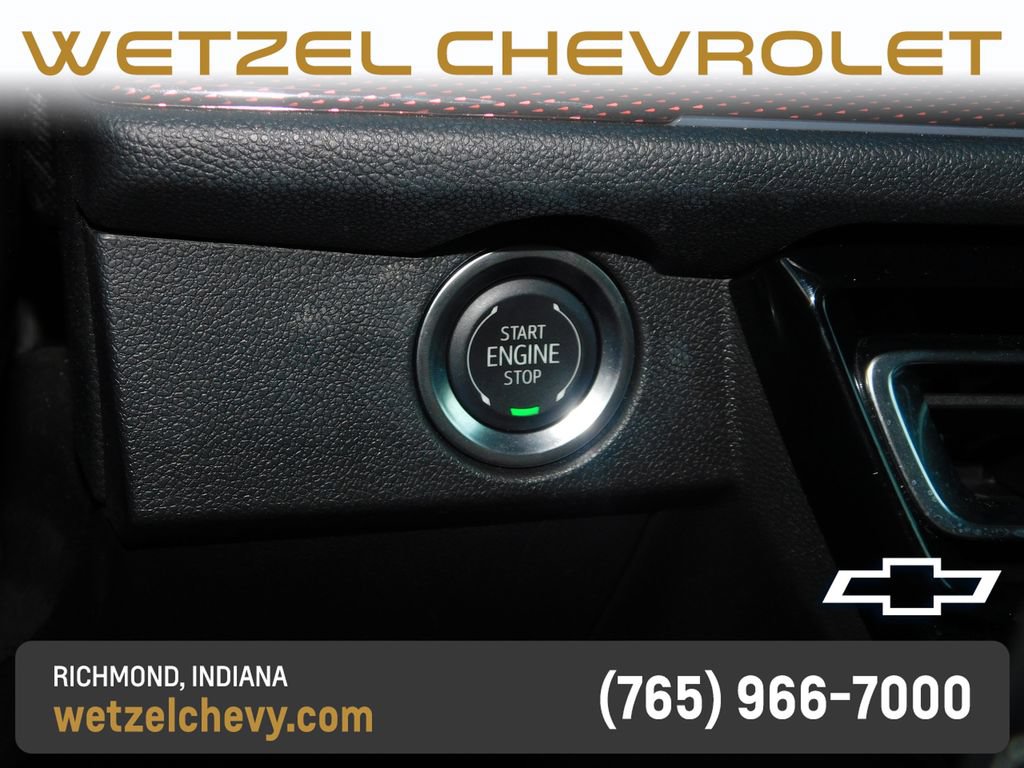 Used 2025 Chevrolet Traverse Z71 w/ Driver Confidence Package AWD/4WD image 41