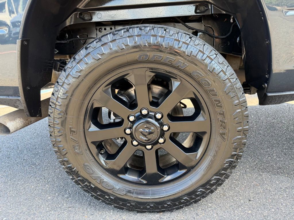 Used 2025 RAM 3500 Laramie w/ Sport Appearance Package image 9