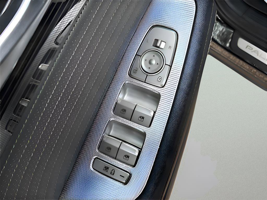 Used 2023 Hyundai Palisade Calligraphy image 19