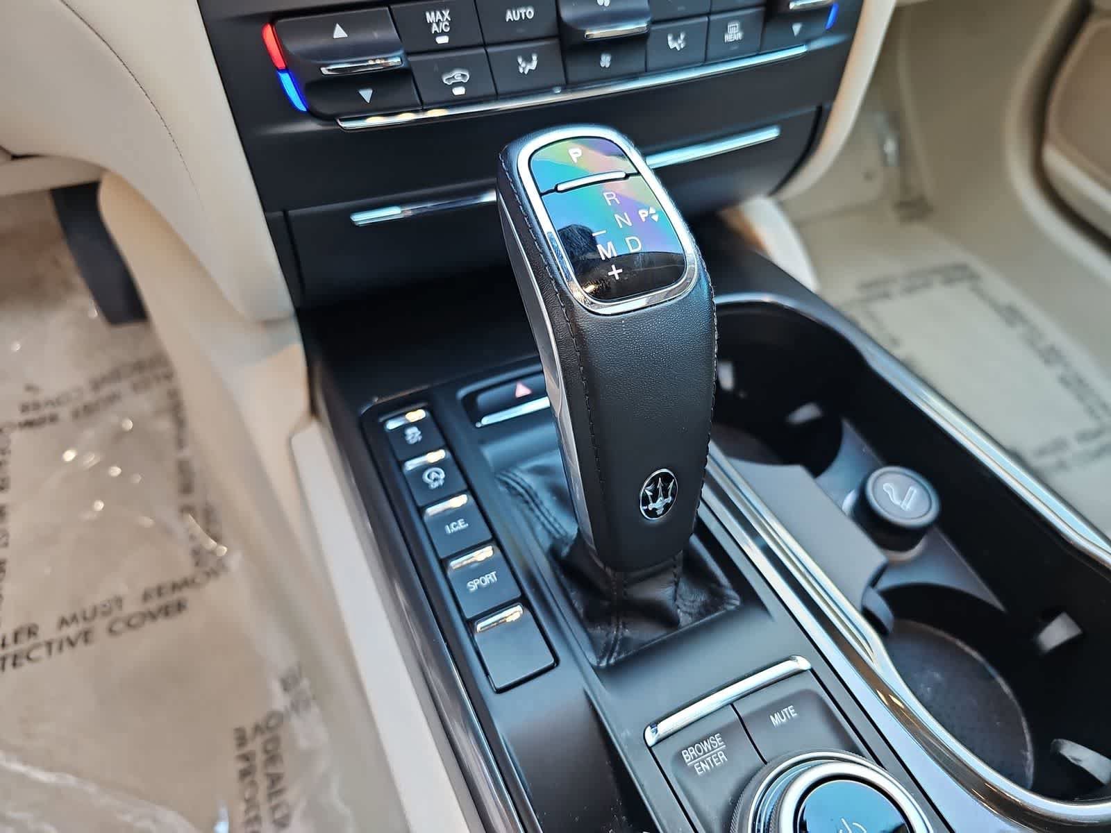 Used 2021 Maserati Ghibli S image 21