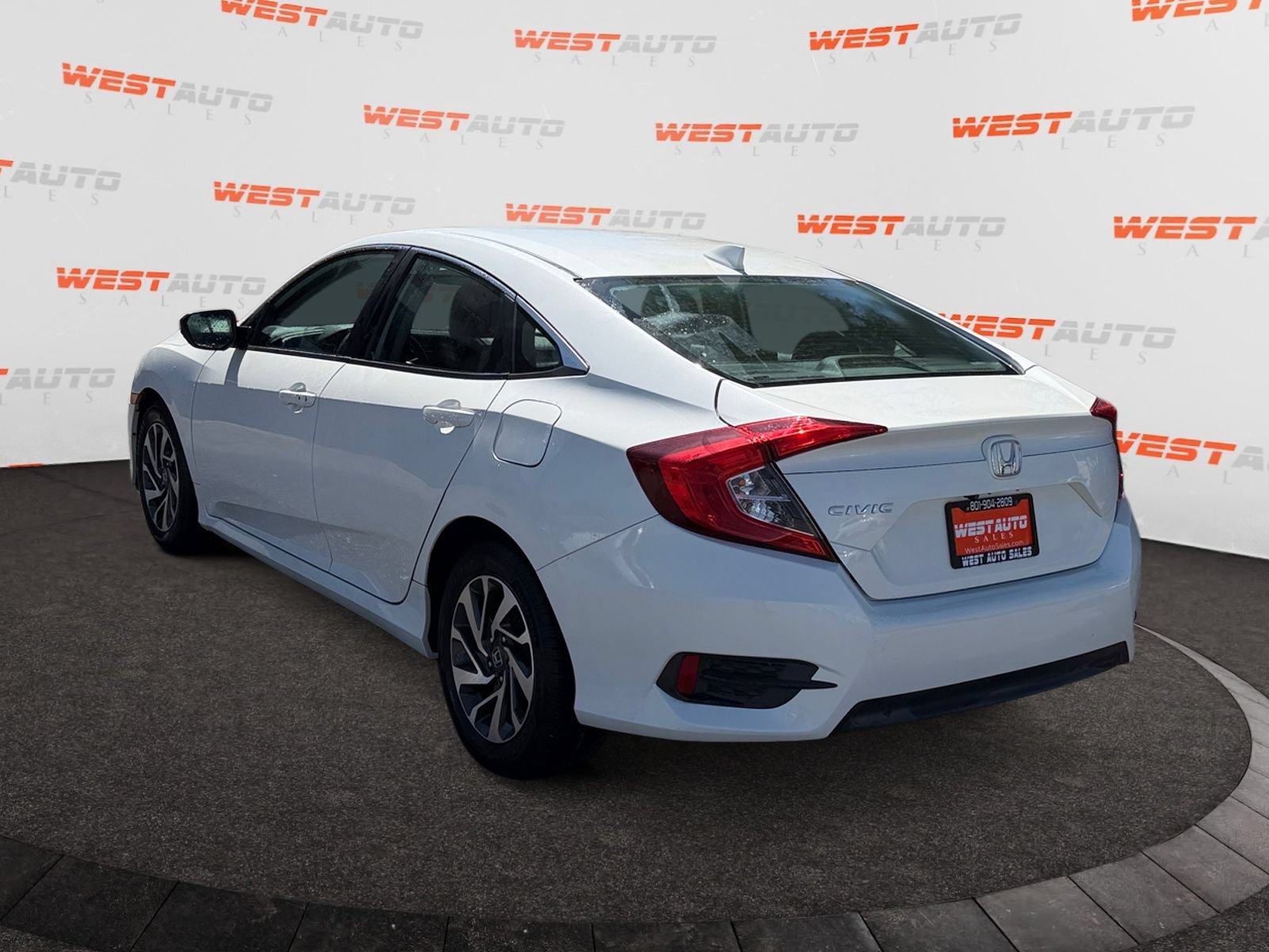 Used 2017 Honda Civic EX image 3