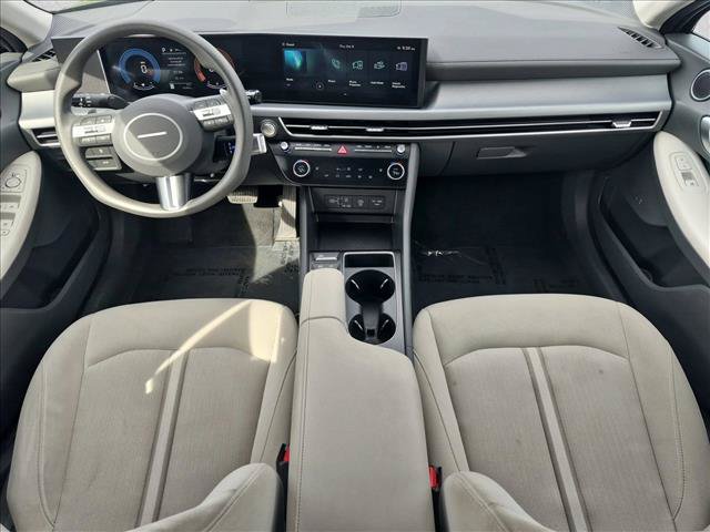 Used 2025 Hyundai Sonata SEL FWD image 18