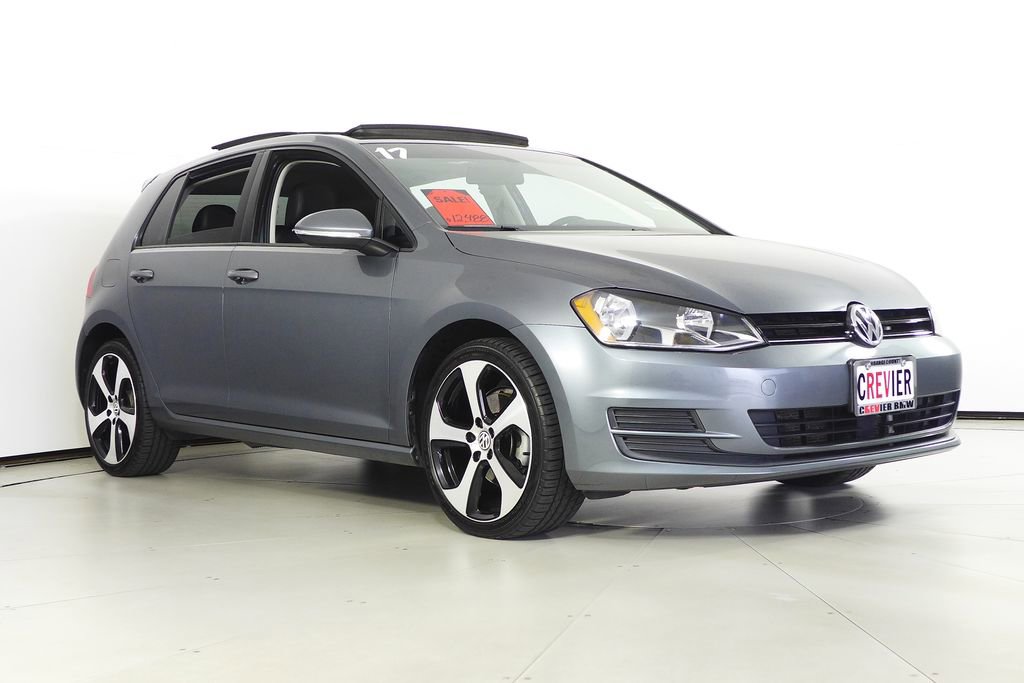 Used 2017 Volkswagen Golf S image 4