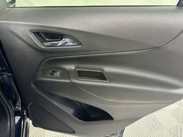Used 2020 Chevrolet Equinox LT FWD image 25