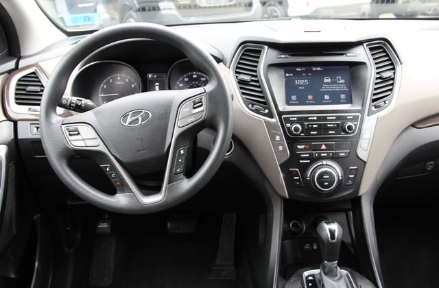 Used 2018 Hyundai Santa Fe Sport w/ 2.4L Value Package 02 AWD/4WD image 20