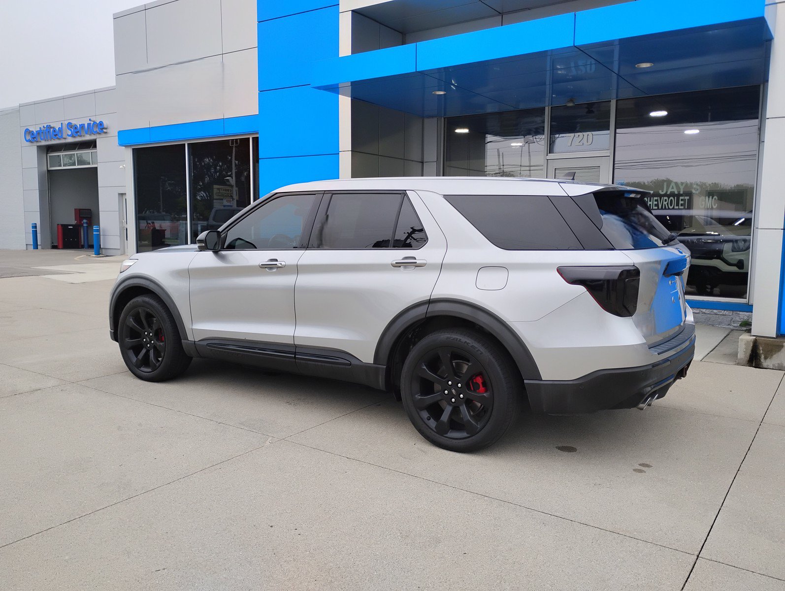 Used 2021 Ford Explorer ST w/ Equipment Group 401A AWD/4WD image 10