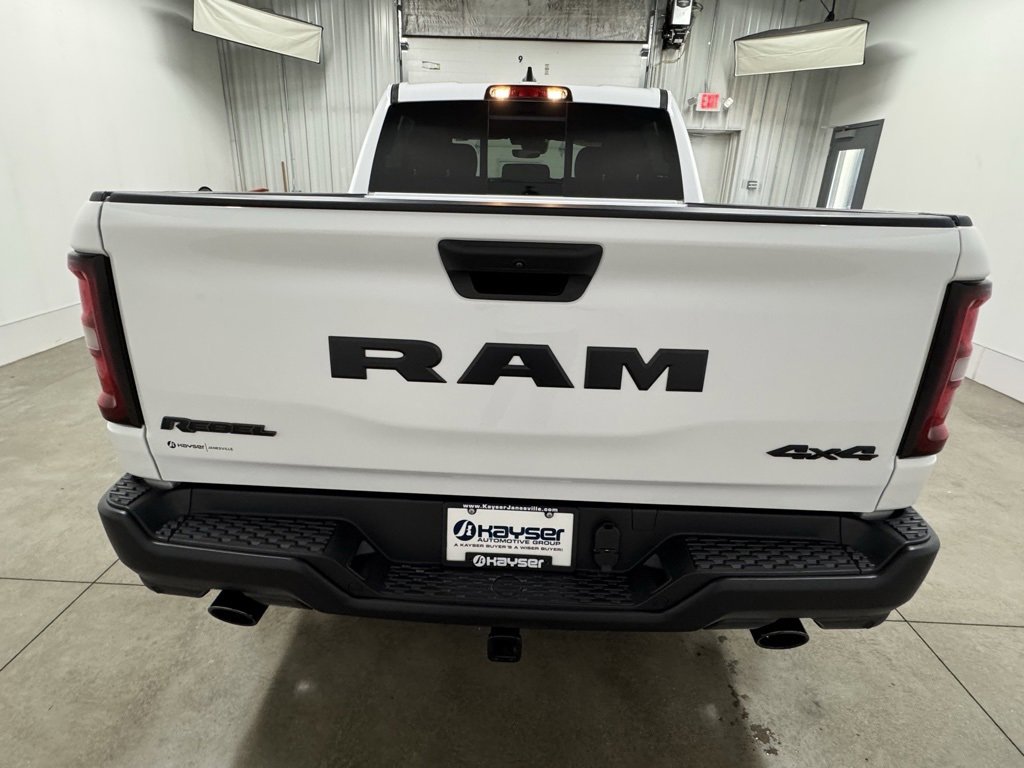 Used 2025 RAM 1500 Rebel image 15