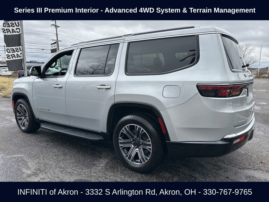 Used 2022 Jeep Wagoneer Series III w/ Flexible Seating Group image 10