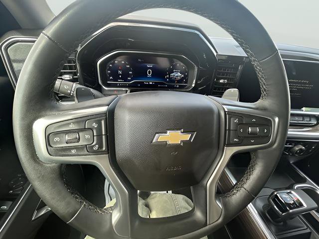 Used 2024 Chevrolet Silverado 1500 LT image 14