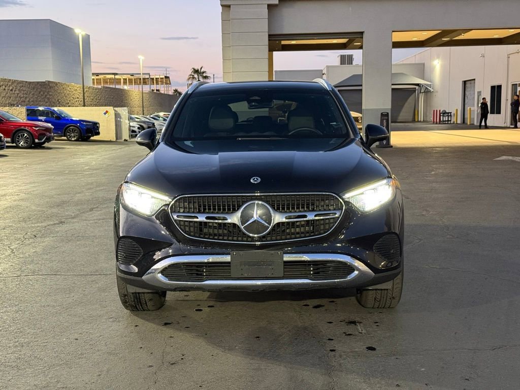 Used 2024 Mercedes-Benz GLC 300 w/ Winter Package image 7