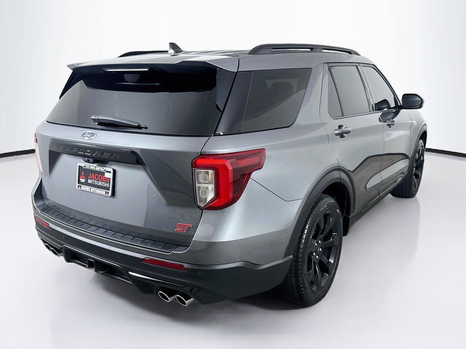 Used 2024 Ford Explorer ST w/ Equipment Group 401A AWD/4WD image 5