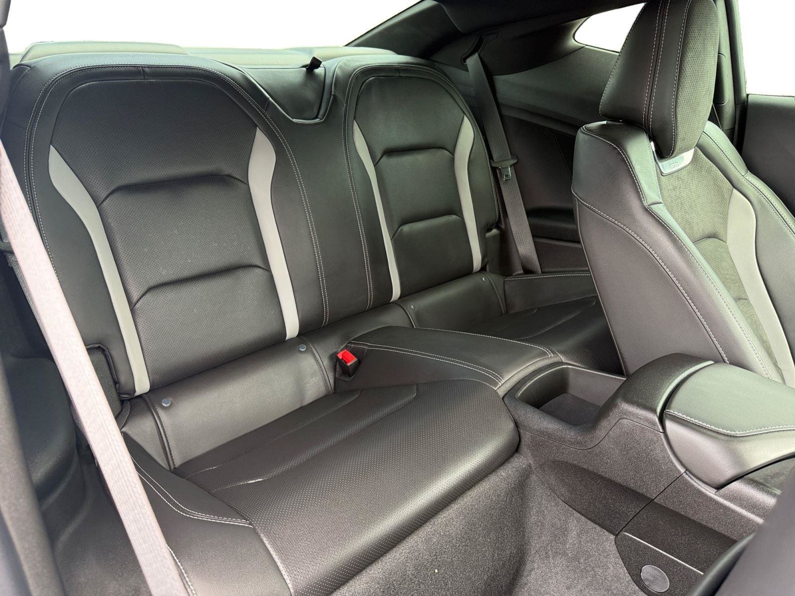 Used 2022 Chevrolet Camaro SS RWD image 22