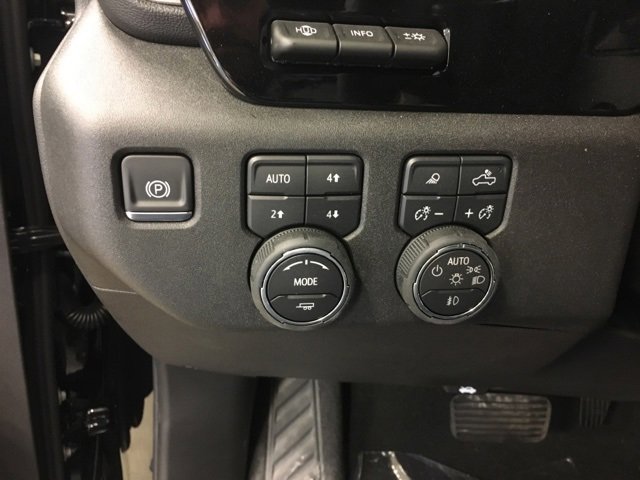 New 2026 Chevrolet Silverado 1500 High Country w/ Midnight Edition image 38