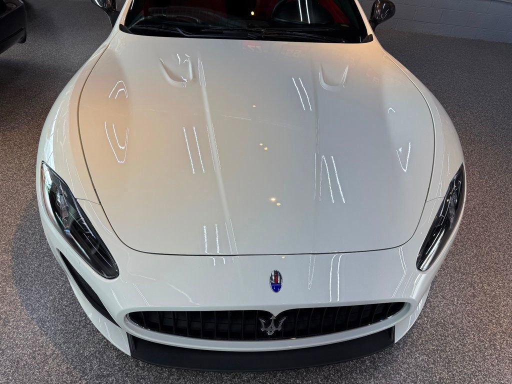 Used 2013 Maserati GranTurismo MC image 9