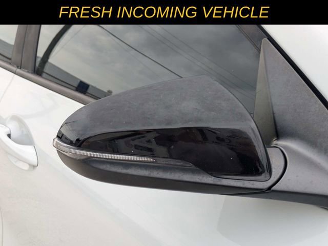 Used 2020 Hyundai Veloster N FWD image 11