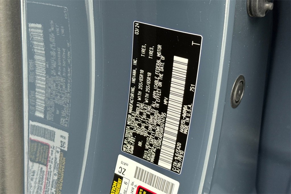 Used 2024 Toyota Grand Highlander AWD Hybrid image 28