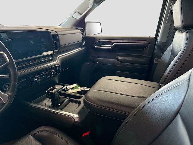 Used 2023 Chevrolet Silverado 1500 LTZ w/ Technology Package AWD/4WD image 26
