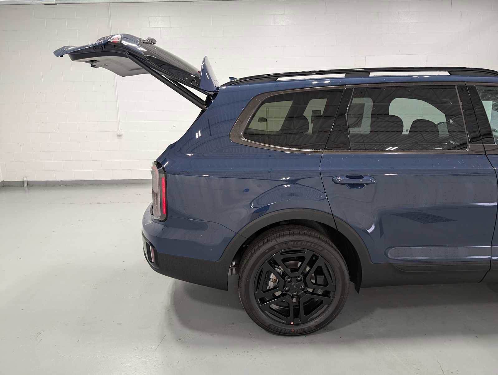 New 2025 Kia Telluride EX X-Line image 8