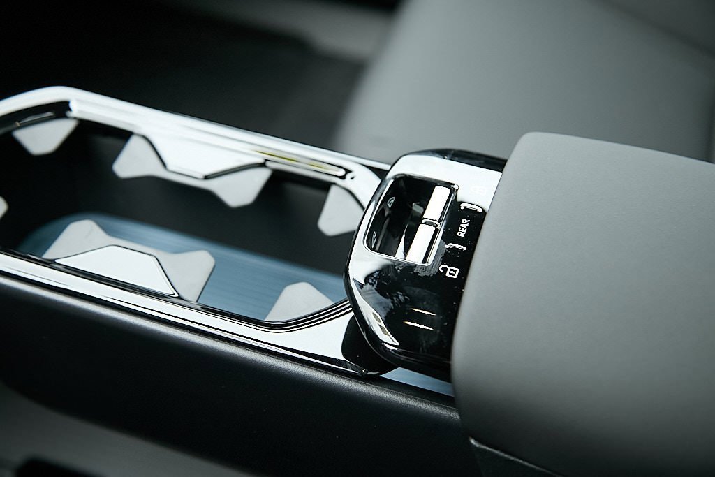 New 2026 Volvo EX30 Cross Country Ultra image 17