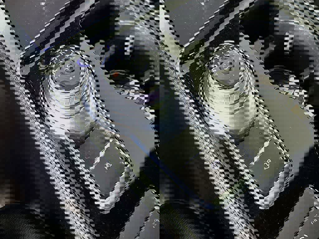 Used 2020 Ford Edge ST w/ Equipment Group 401A image 18