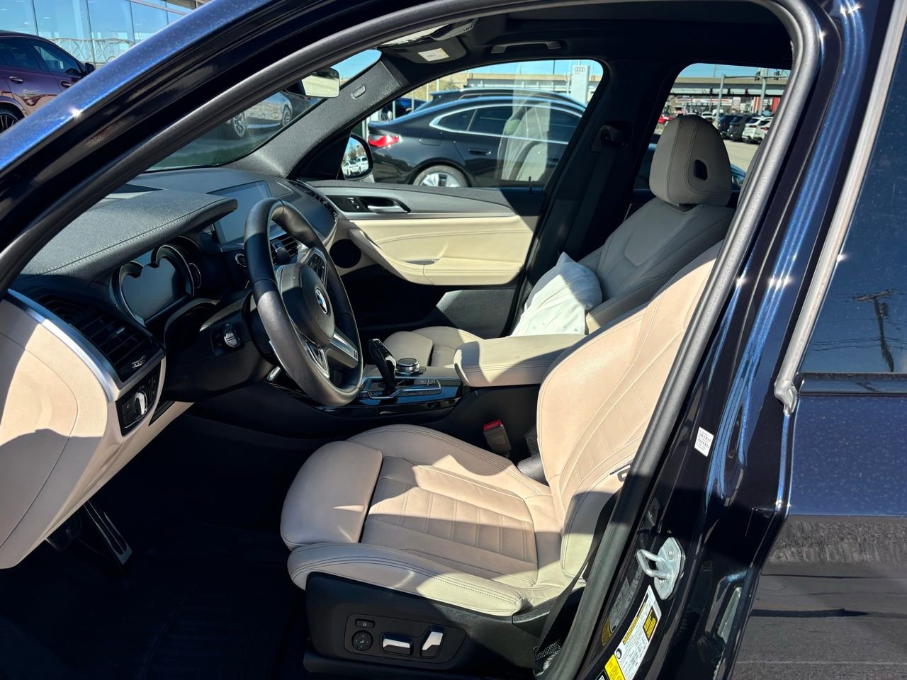 Used 2019 BMW X3 M40i w/ Premium Package image 11