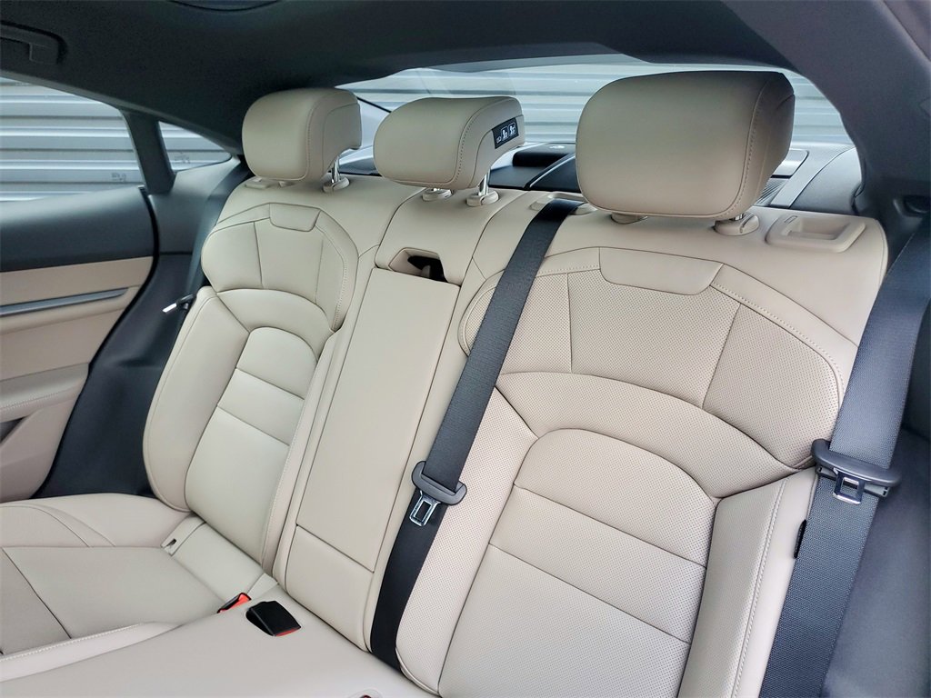 New 2025 Porsche Taycan image 16