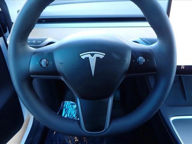 Used 2024 Tesla Model Y Long Range image 15