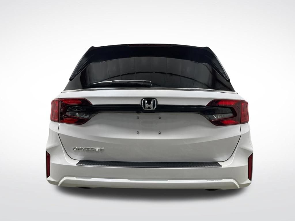 Certified 2026 Honda Odyssey EX-L image 4