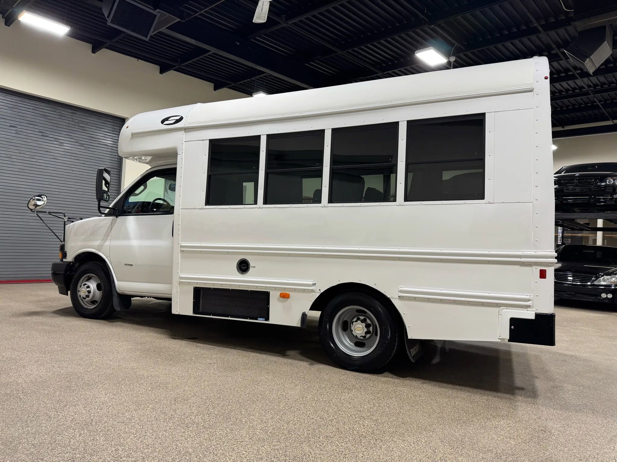 Used 2019 Chevrolet Express 3500 w/ School Bus Package image 7