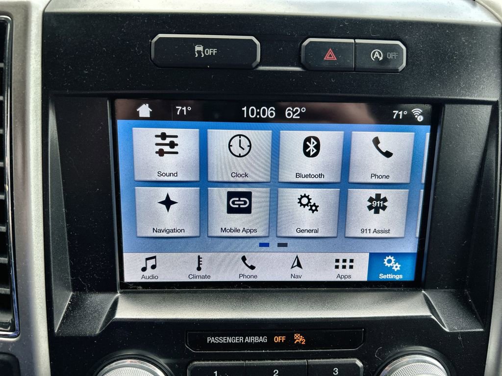 Used 2018 Ford F150 Lariat w/ Equipment Group 502A Luxury image 13
