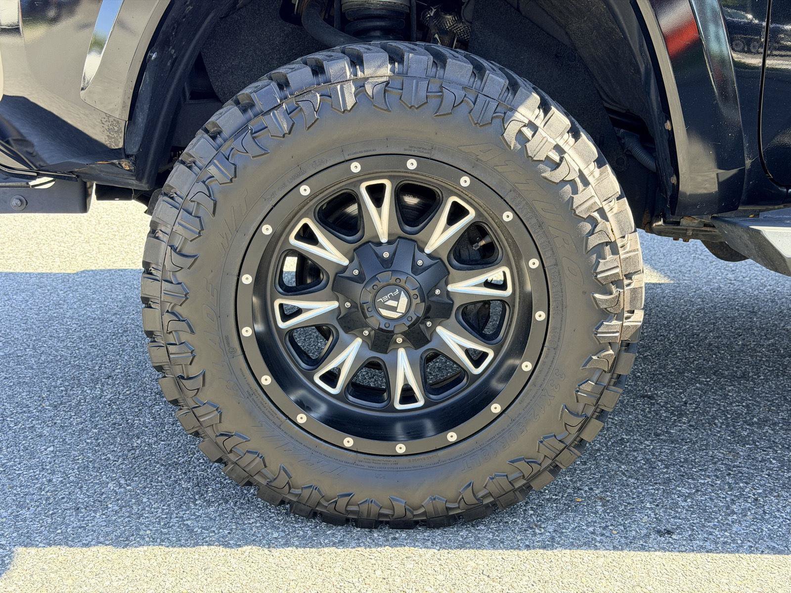 Used 2017 Toyota Tacoma TRD Sport w/ Tow Package AWD/4WD image 28