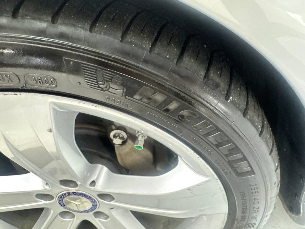 Used 2009 Mercedes-Benz SL 550 image 79
