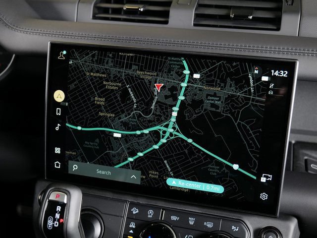 New 2026 Land Rover Defender 110 AWD/4WD image 16
