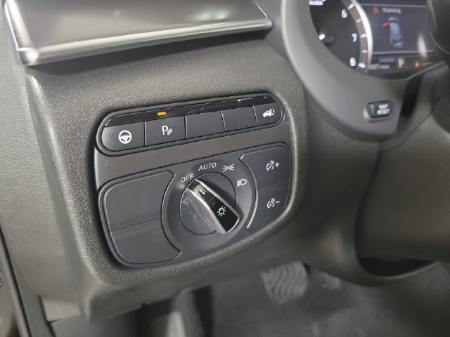 Certified 2025 INFINITI QX50 Luxe AWD/4WD image 23