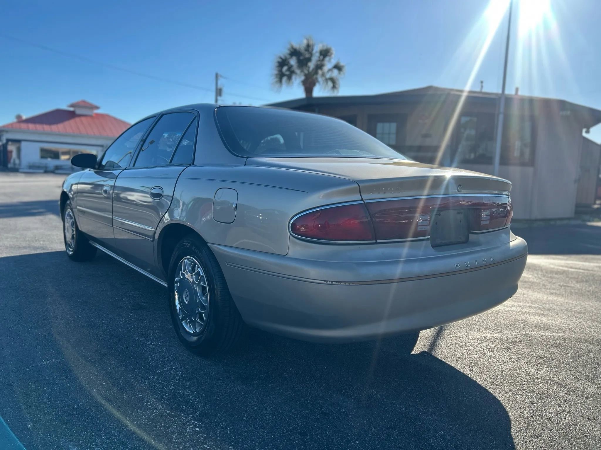 Used 2001 Buick Century Custom w/ Special Edition Pkg image 9