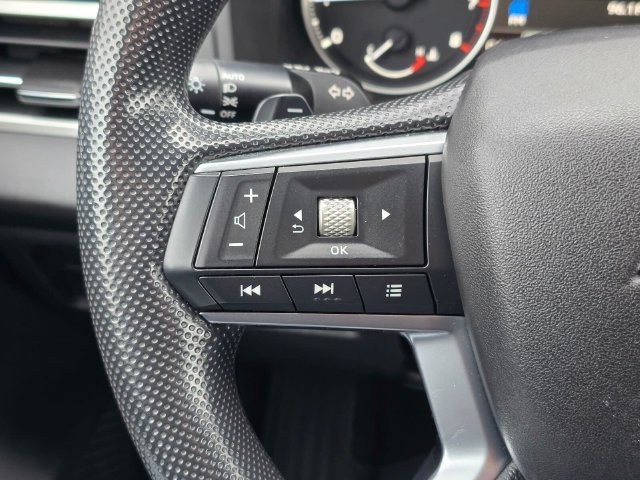 Used 2022 Mitsubishi Outlander ES FWD image 30