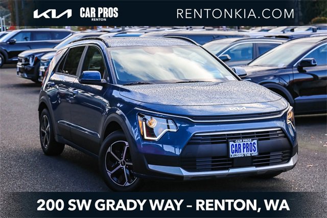 New 2025 Kia Niro EX